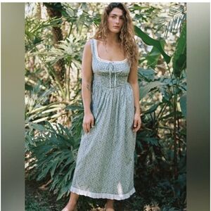 NWT Christy Dawn The Eliana Dress in Vert Tulips Green Floral Maxi Midi Sz M
